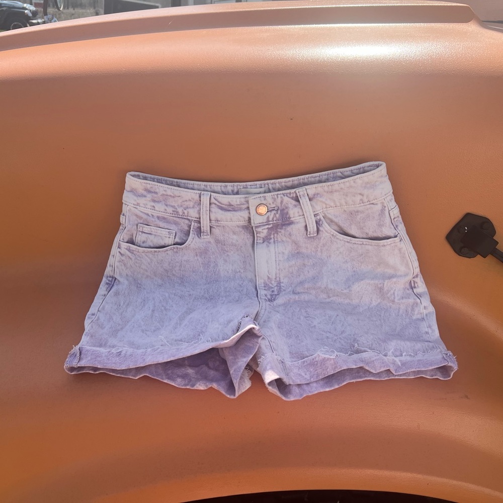 Size 6/28 Denim Shorts